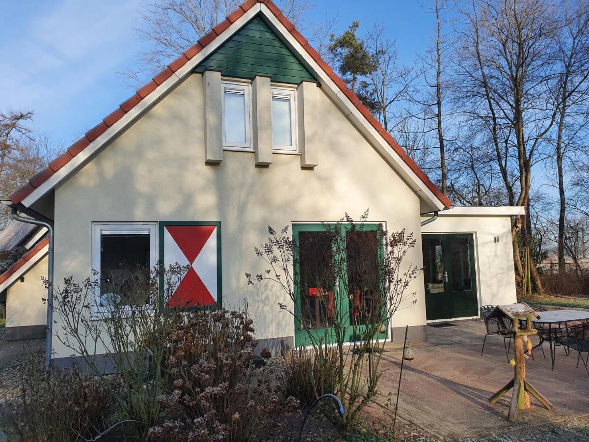 Villa With Spacious Garden Near Heeten Bagian luar foto
